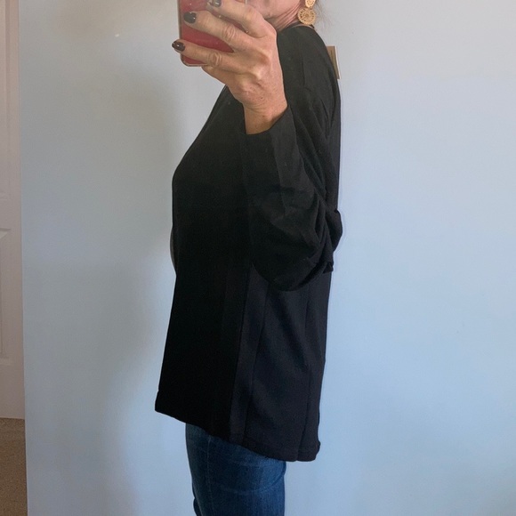 Black, Gathered Sleeve Tunic Top - Picture 9 of 13